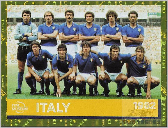 Blue Border - FWC25 Italy 1982 FOIL  Panini   